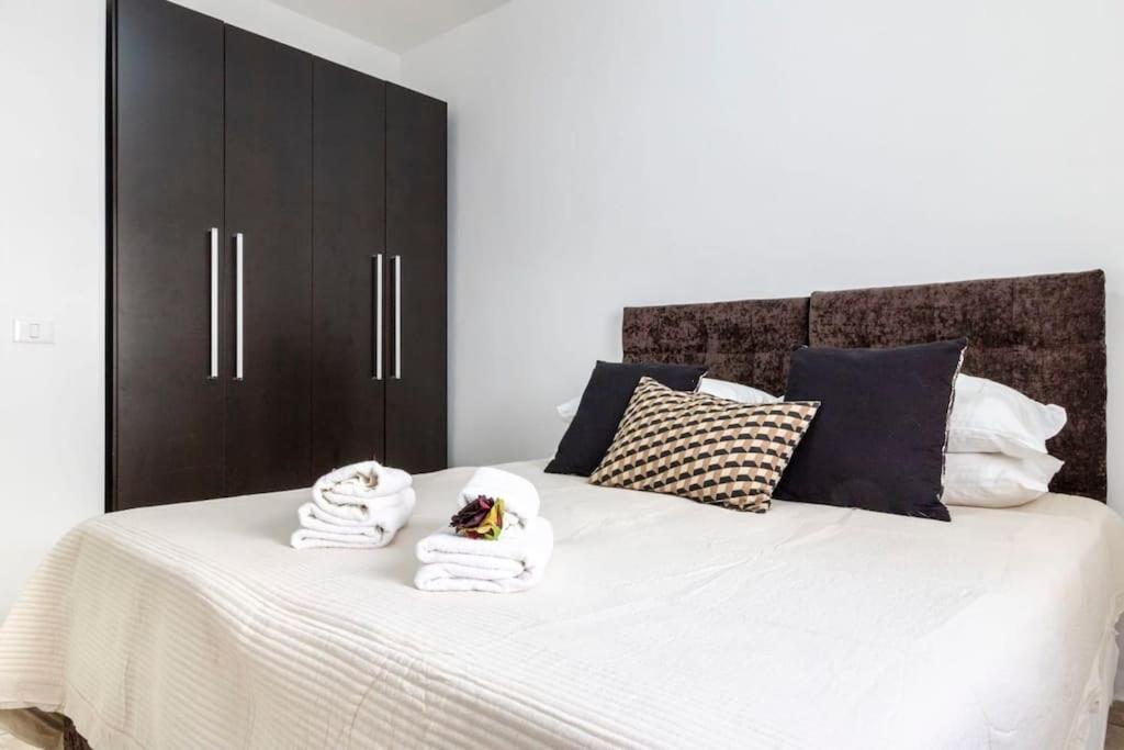 Luxury 3 Bedroom Apt, Harav Kook7 Jerusalem Exterior photo